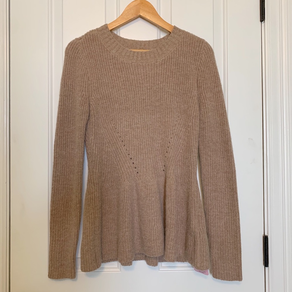 BRAND NEW brown sweater